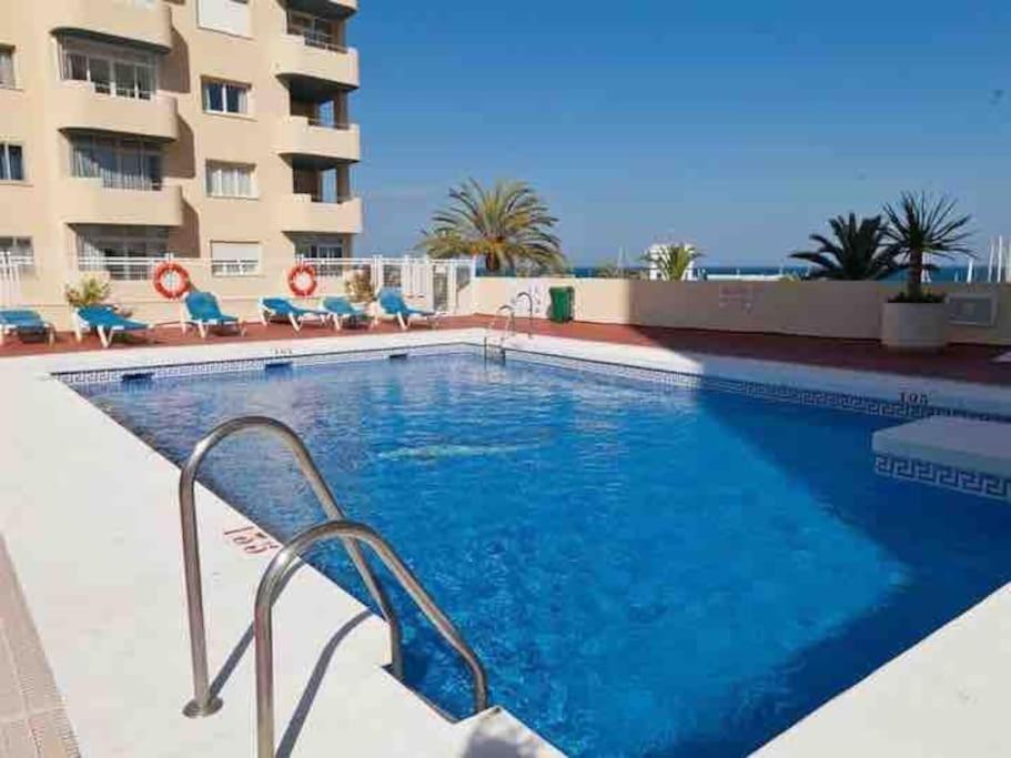 Lovely 1 Bedroom Apartment With Sea Views And Pool เอสเตโปนา ภายนอก รูปภาพ